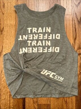 UFC Gym Gray Sleeveless Workout Tank - "Train Different" Olive Green size Small
